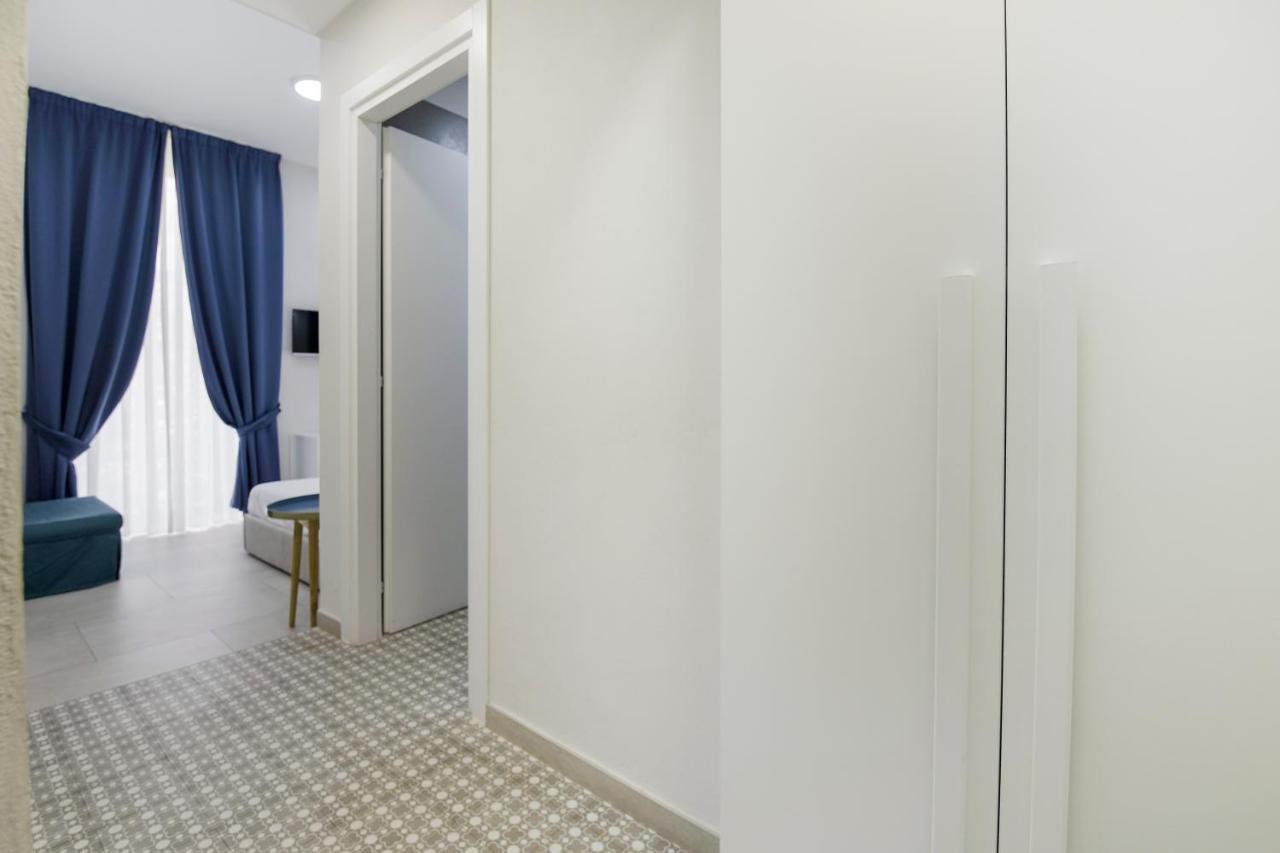 نابولي La Chambre المظهر الخارجي الصورة