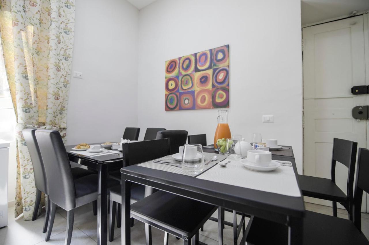 نابولي La Chambre المظهر الخارجي الصورة