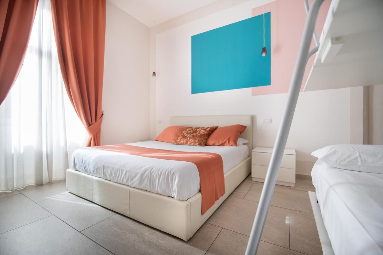 نابولي La Chambre المظهر الخارجي الصورة