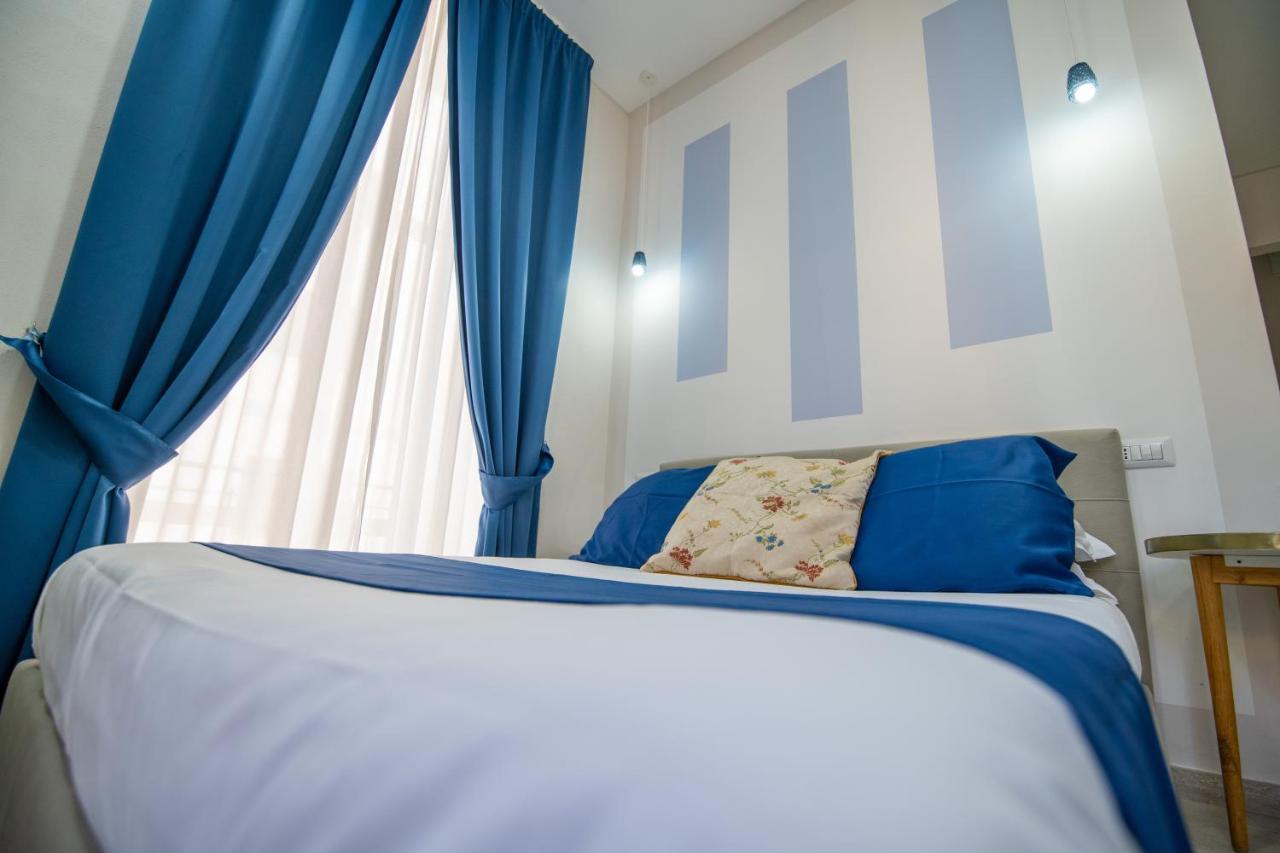 نابولي La Chambre المظهر الخارجي الصورة