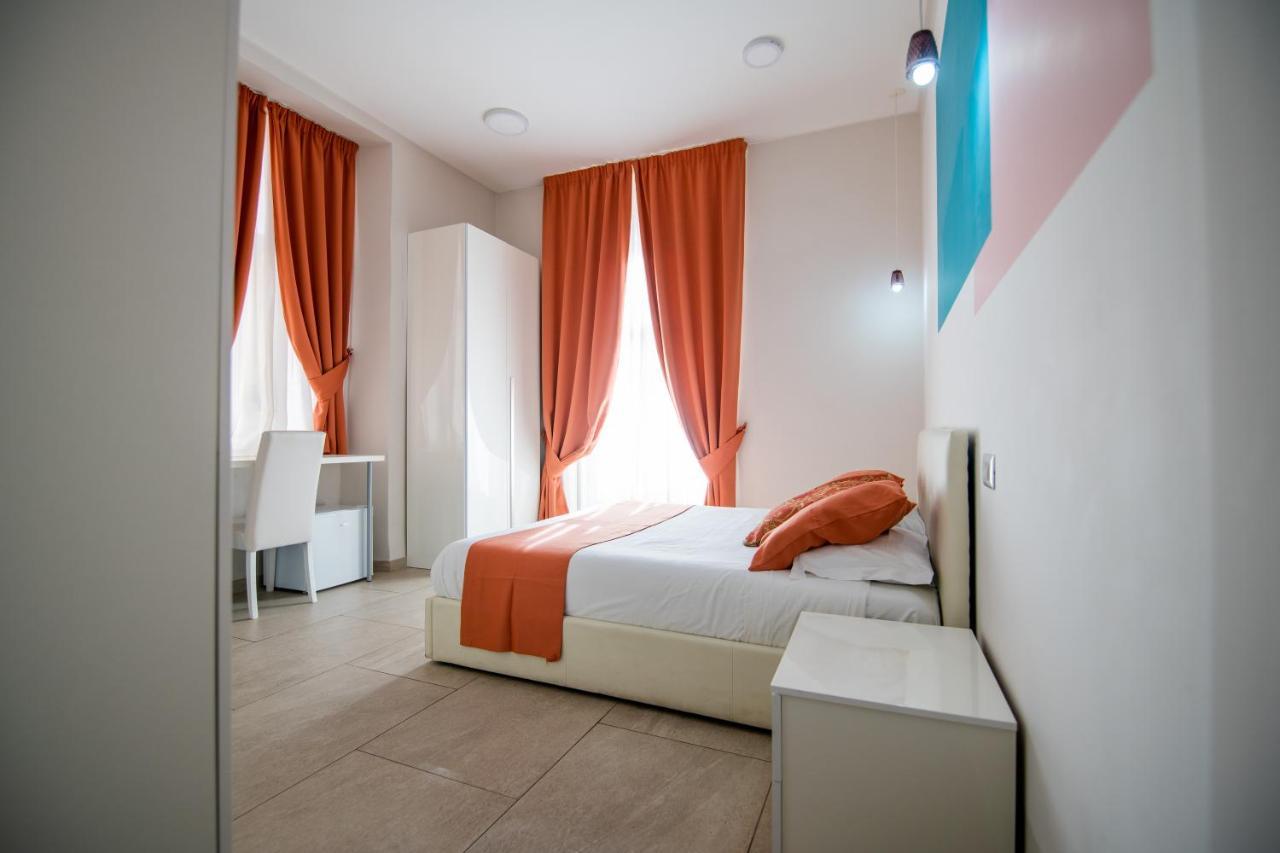 نابولي La Chambre المظهر الخارجي الصورة