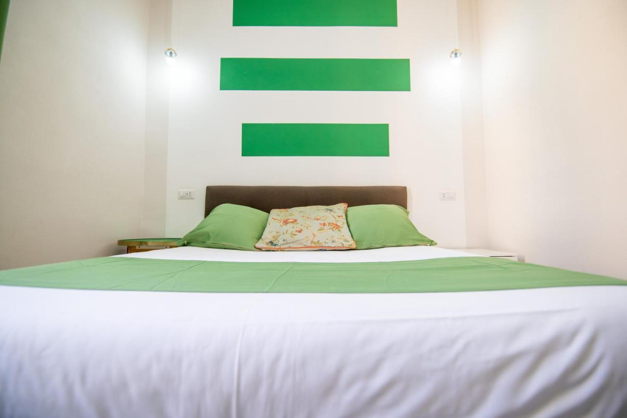 نابولي La Chambre المظهر الخارجي الصورة