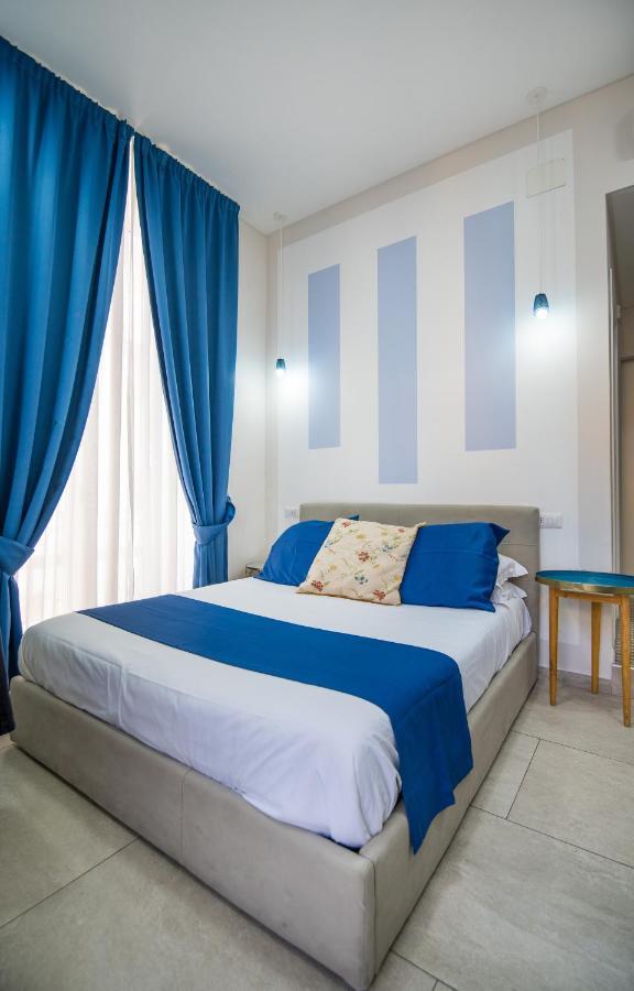 نابولي La Chambre المظهر الخارجي الصورة