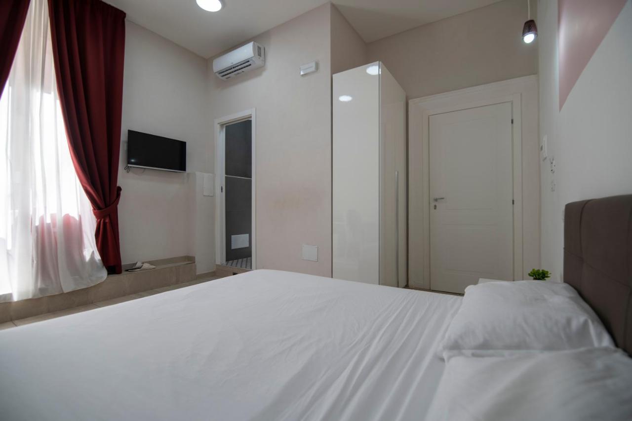 نابولي La Chambre المظهر الخارجي الصورة
